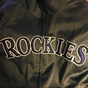 Colorado Rockies stitches dark gray jacket zipper